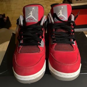 Air Jordan 4 retro